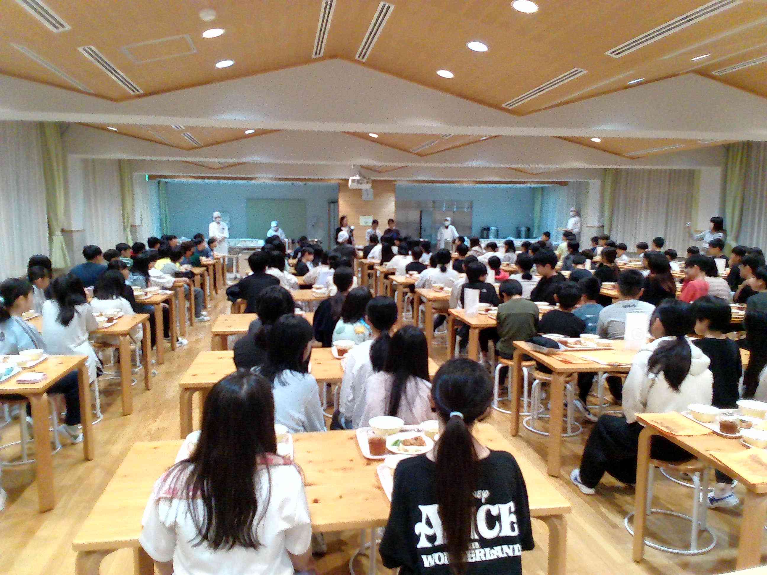 ２日目夕食